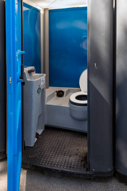 Best Luxury portable toilet rental  in Fort Lauderdale, FL